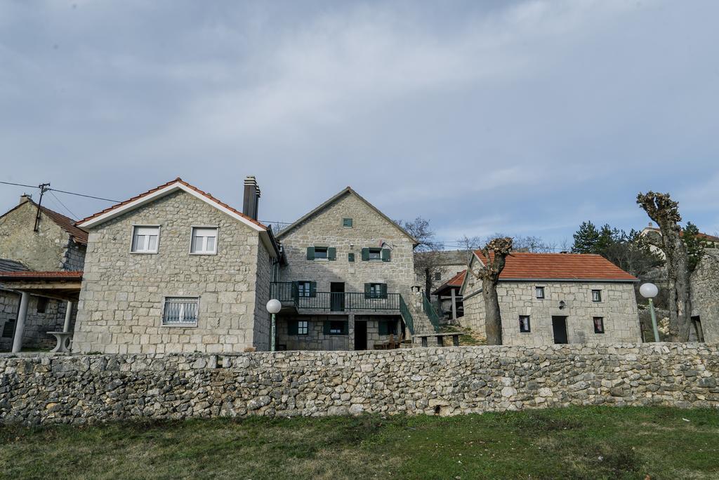 Apartman Studio Zdravko Eco Village Imotski Luaran gambar